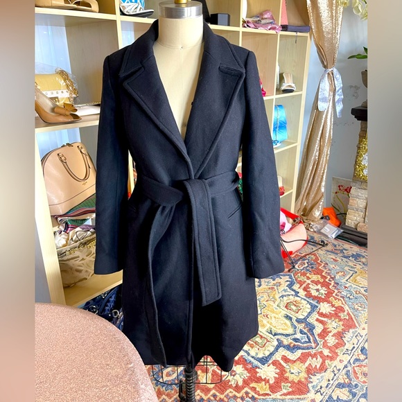 NWT ZARA Black Trench Coat with belt